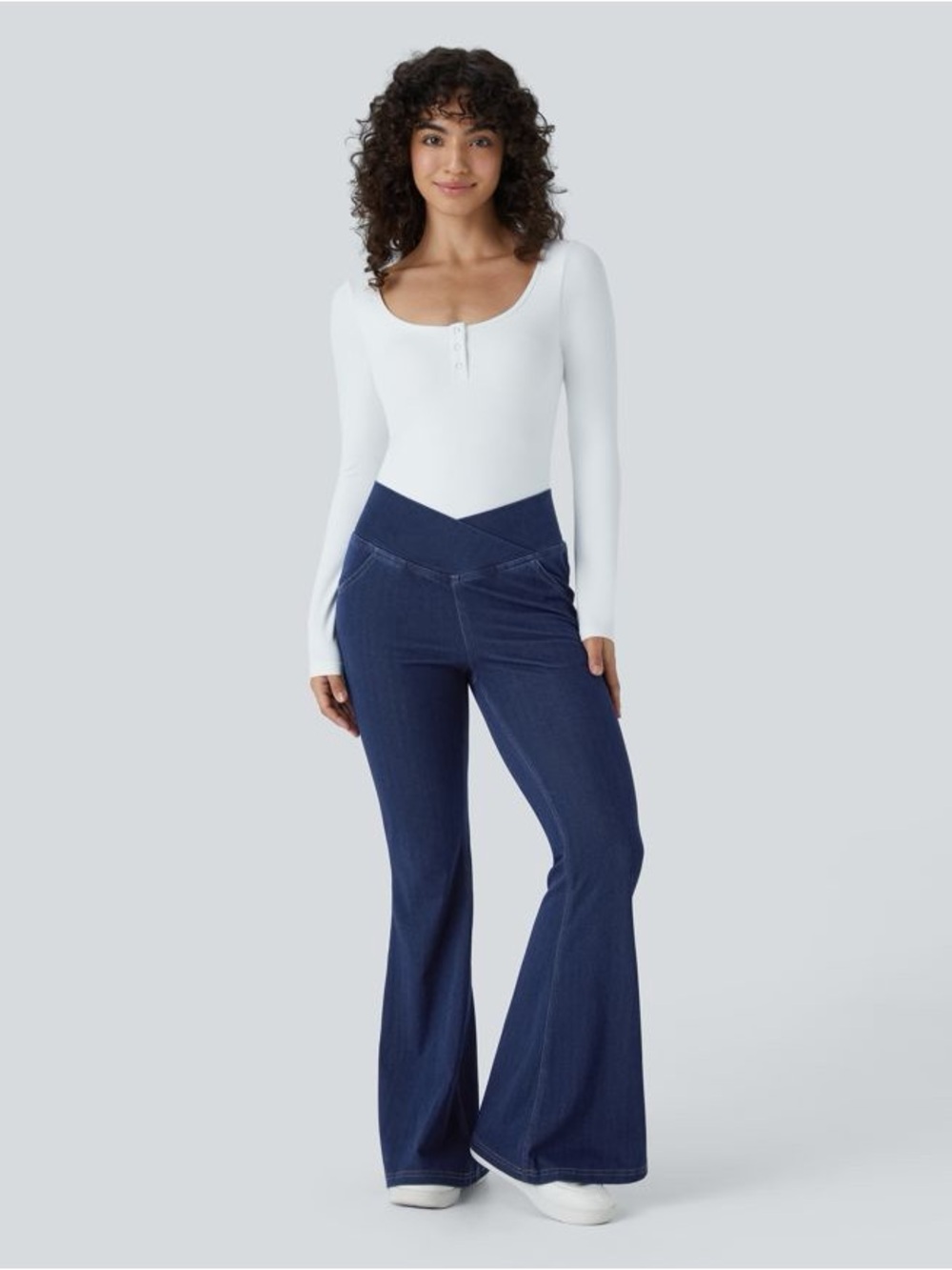 HALARA Navy High-Waist V-Band Flare Jeans